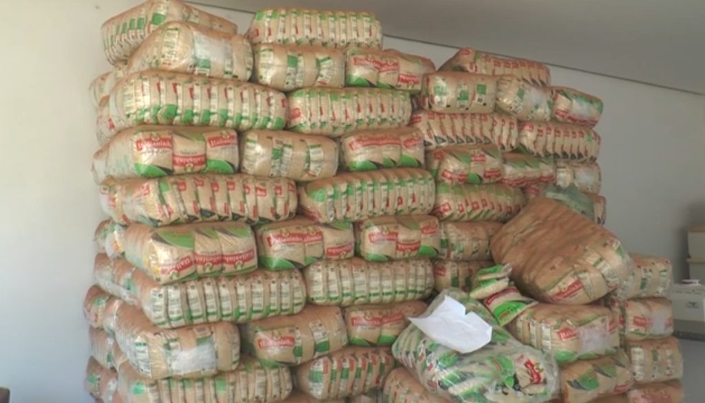 Polícia fecha fábrica clandestina de empacotamento de arroz em Dom Pedro