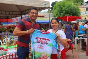 Prefeitura de Pedreiras realizou a última feira da Agricultura Familiar do ano