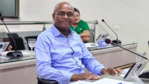 LIMA CAMPOS – Vereador CLEMILSON pede melhoria para os moradores da zona rural