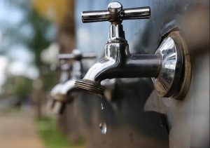 Caema interrompe o abastecimento de água temporariamente na sede de Lima Campos