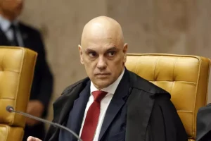 Moraes arquiva pedido de prisão preventiva de Bolsonaro