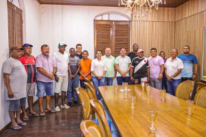PEDREIRAS – Prefeitura realiza reunião com presidentes de clubes para tratar do início da Taça Cidade.