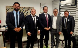 Prefeito Jailson Fausto de Lima Campos participa de agenda no Senado Federal durante a XXVI Marcha dos Prefeitos