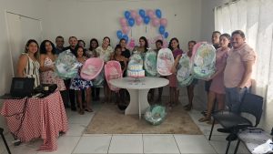 Prefeitura de Lima Campos realiza entrega de kits bebê para mães do município