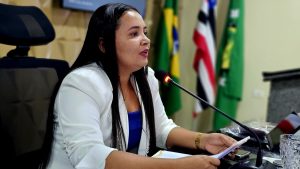 LIMA CAMPOS – Vereadora Patrícia do Ronielly solicita limpeza de poço artesiano no povoado Nova Salvação