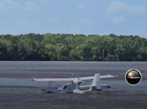 Avião do deputado Francisco Nagib cai em Santo Amaro e deixa duas vítimas fatais