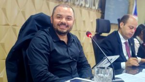 Vereador Laelson apresenta indicações para obras no bairro Toca da Raposa e na zona rural de Lima Campos