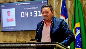 Vereador Canídia Publicidade apresenta indicações voltadas para infraestrutura em Lima Campos