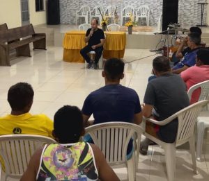 Presidente da Câmara Municipal vereador Ney Braga se reúne com moradores do povoado Centrinho