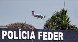 Jatinho de R$ 2,8 milhões liga senador do PDT-MA ao Careca do INSS, diz jornal