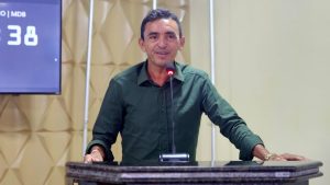 Vereador João Filho solicita obras de pavimentação na Rua do Cajueiro, em Lima Campos