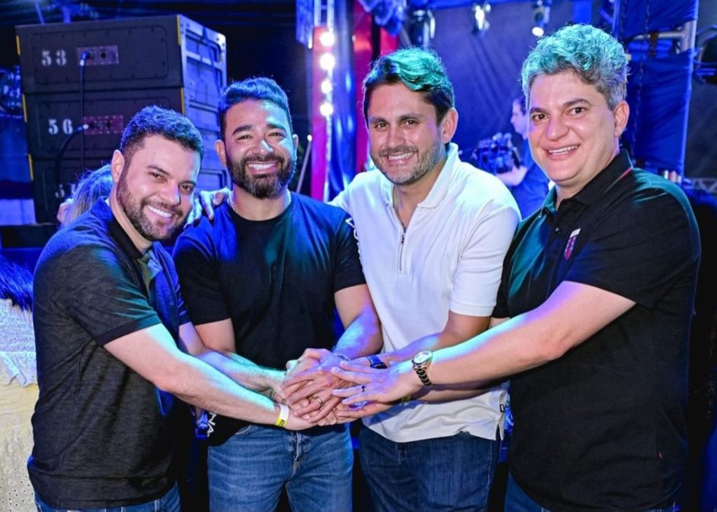 Prefeito Deibson Balé prestigia o 29° aniversário de Peritoró ao lado de Dr. Júnior e demais amigos