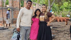 Casal de missionários usa a fé e as redes sociais para fortalecer a obra de Deus na zona rural de Lima Campos