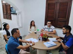 Diálogo e fortalecimento institucional marcam reunião entre gestão e sindicato dos servidores municipais.