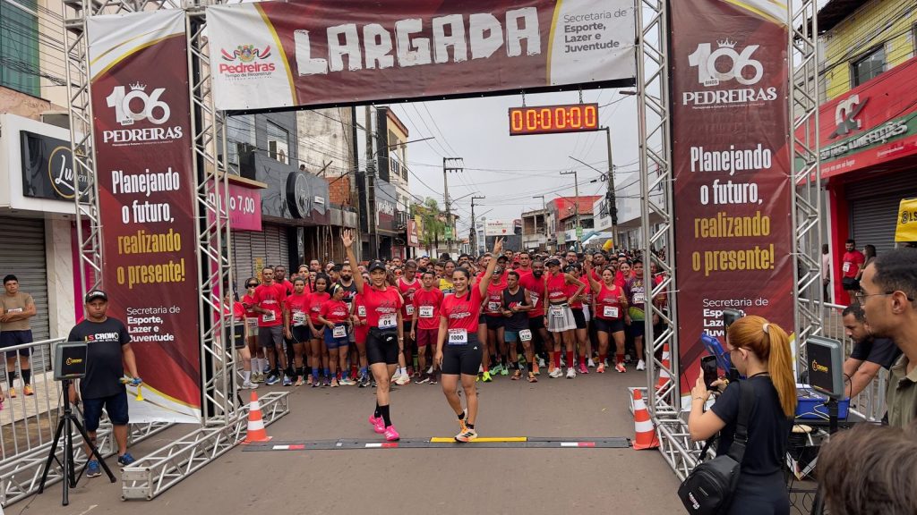 COMEMORAÇÕES ALUSIVAS AO ANIVERSÁRIO DE PEDREIRAS SEGUEM COM A REALIZAÇÃO DA CORRIDA DA PRINCESA, QUE FOI RECORDE DE PÚBLICO